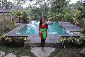 Holiday park Alam Dania 4*